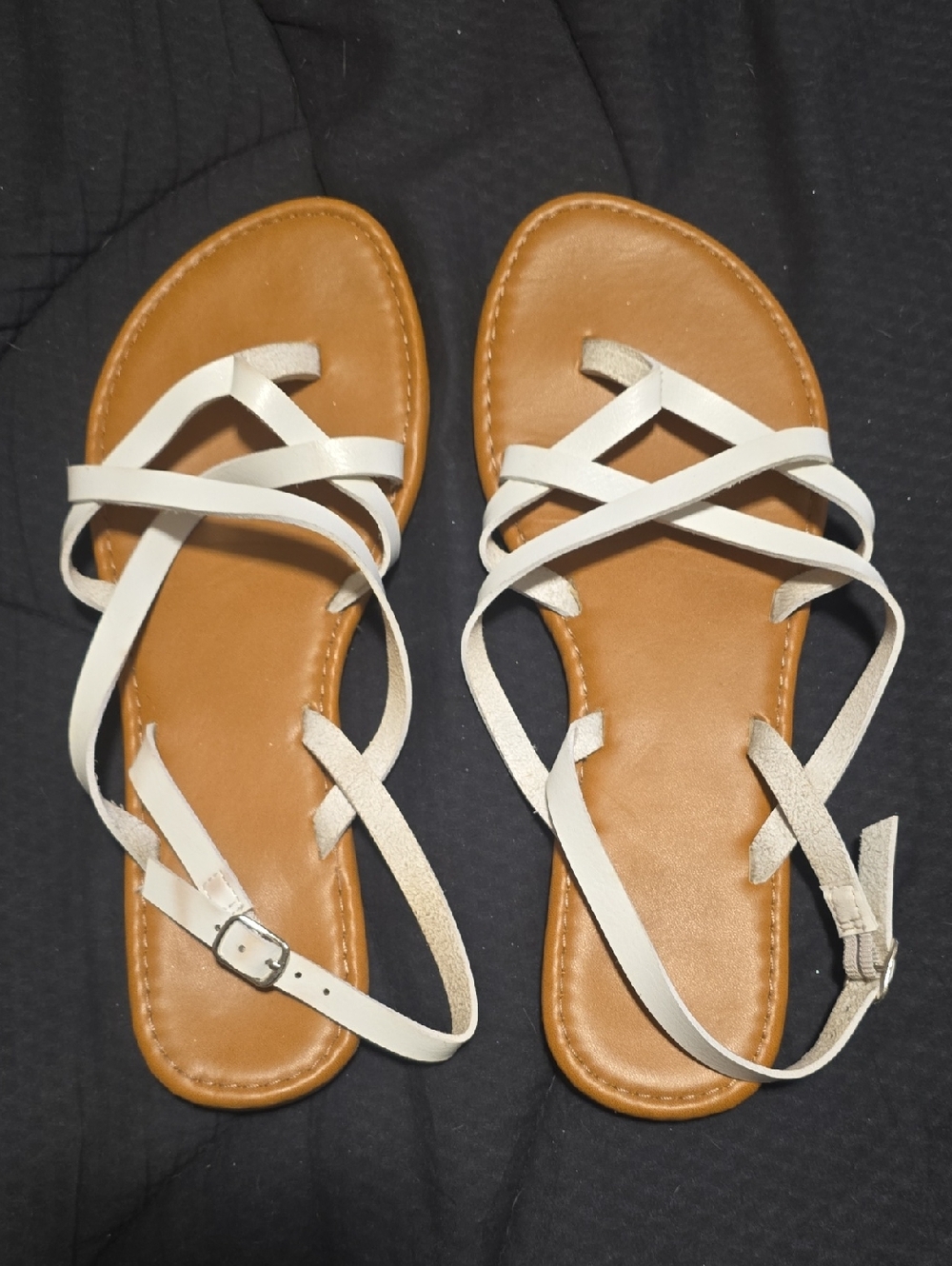 Women's White Strappy Sandals - Casual Flat Summer Shoes